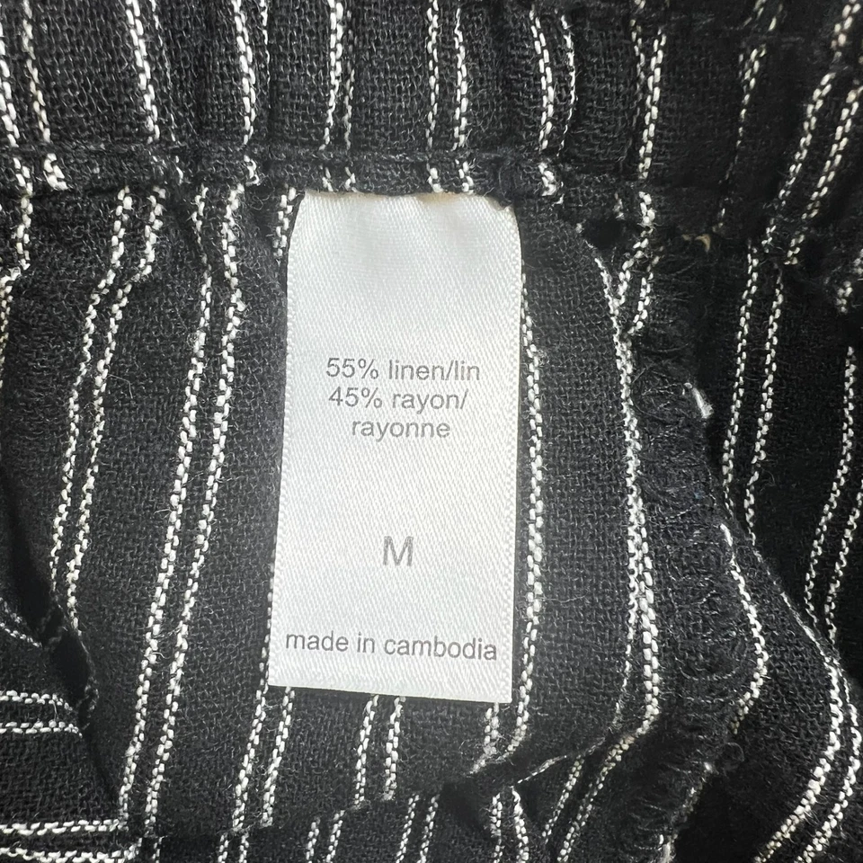 Maurices Shorts Womens Size Medium Black White Pockets Elastic Waist - Image 4 of 4