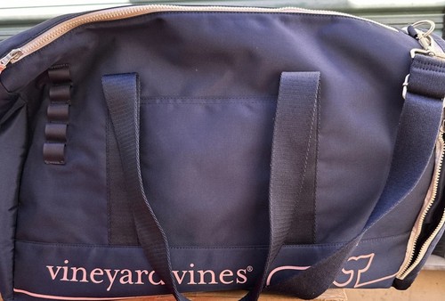 ⚡️Vineyard Vines x Target Whale Line Weekender Duffel Bag in Navy/Pink - Picture 3 of 3