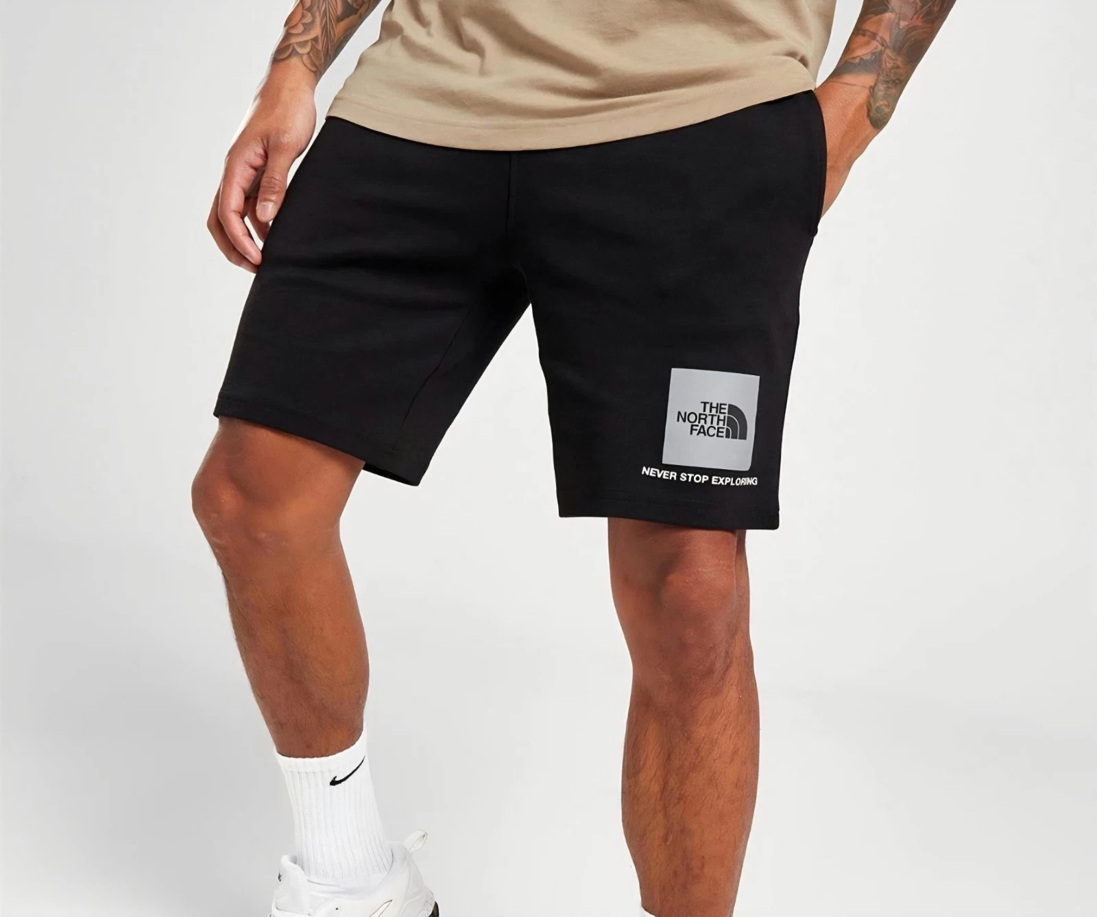 The North Face Mens Small Box Logo Shorts TNF Black Silver Reflective Short XL