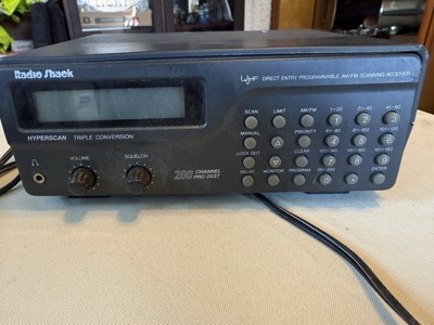 Radio Shack Pro-2037 Scanning Receiver AM/FM UVHF Triple Conversion 200 ...