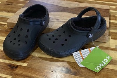Crocs Dual Comfort Fleece Lined Black Clogs Size Men's 5 Women s 7