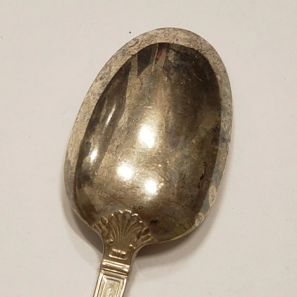 Cuchara para servir Tiffany and Co San Lorenzo de plata de ley de 8 1/2" cubiertos sin mono Foto 4 de 4