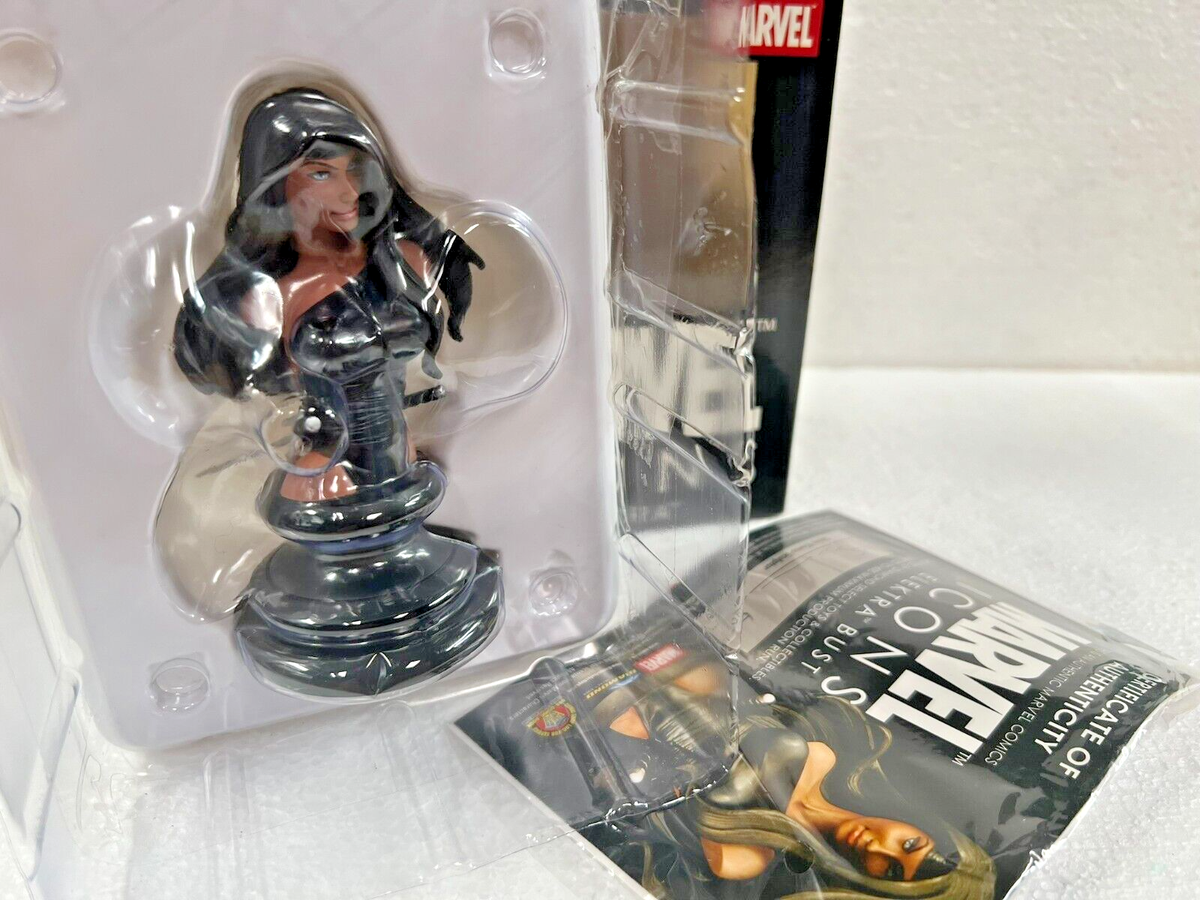 ✿ ELEKTRA MINI-BUST / MARVEL Bowen Designs Elektra “White Costume” Mini Bust #579 or 582