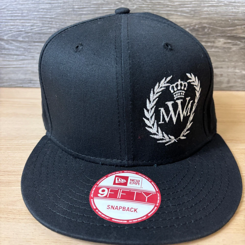 Gorra MWM Snap Back negra ajustable New Era Foto 2 de 4