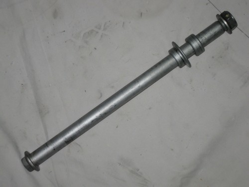 Honda CBF 600 N/S PC 38 04-07 original Achse Hinten Hinterradachse Steckachse