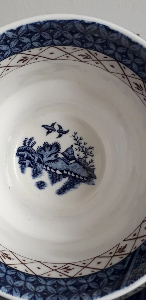 Vintage Royal Doulton Set of two cups and saucers Booths Real Old Willow - Image 3 of 4