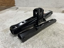 2025 Lincoln Nautilus Scissor Type Jack With Handle Oem
