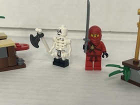 Lego 2258 Ninjago NINJA AMBUSH -The Golden Weapons - Complete set