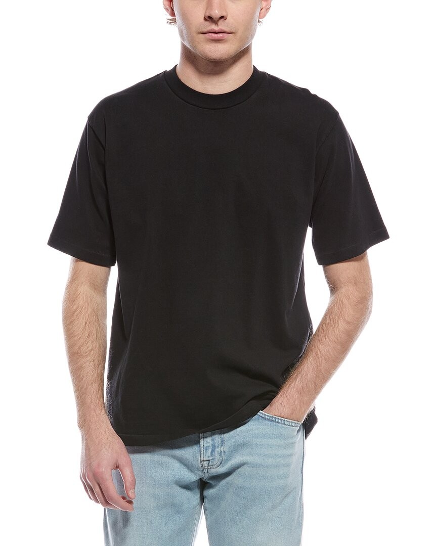 Оригинальная мужская футболка Nara в мягкой обложке 4390₽