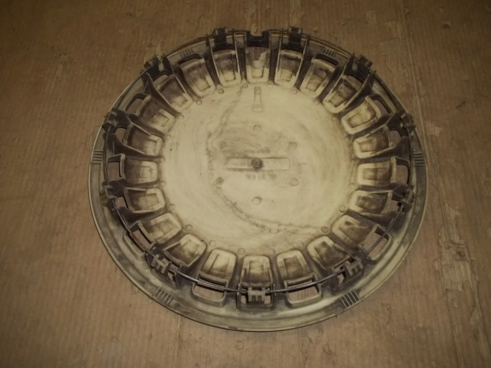 1988 88 1989 89 Mazda MX6 MX-6 Hubcap Rim Wheel Cover Hub Cap 14" OEM USED 56514 - Image 3 of 4