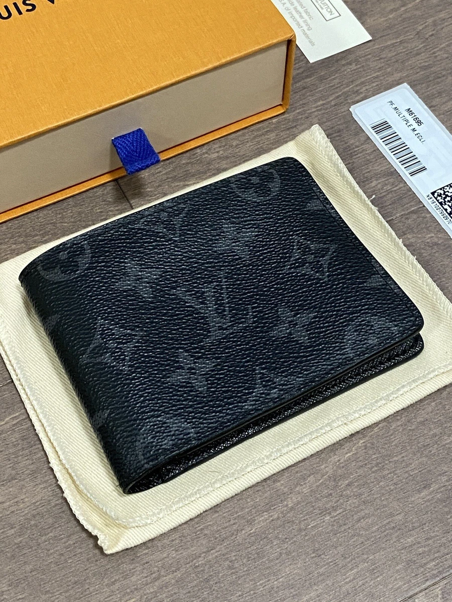 EUC $620 LOUIS VUITTON Mens Bifold MULTIPLE Wallet M61695 MONOGRAM 
