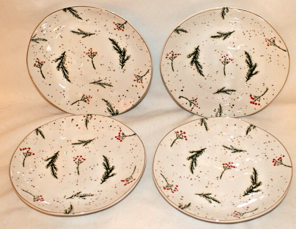 Potters Studio Pine Branches / Red Berries 7.5
