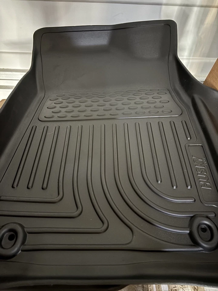 Husky Liners 98611 Weatherbeater Black Floor Liners Mats for Infiniti Nissan - Imagem 2 de 4