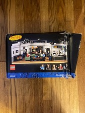 LEGO Ideas: Seinfeld (21328) NEW But Box Dest...