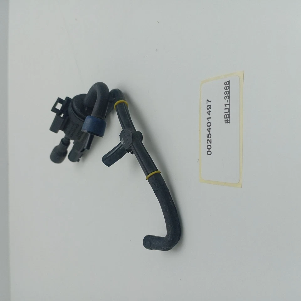 1996-2016 Mercedes-Benz ML350 Air Injection System Change-Over Valve 0025401497 - Image 4 of 4