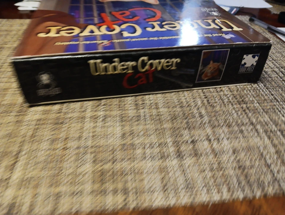 BePuzzled UNDER COVER CAT 1000 Pc Puzzle/Story John Lutz Solve The Mystery VG+ - Image 4 of 4