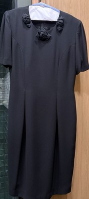MS Chaus Women s Black Dress Flowers@ Round Neck Size 10 Short Sleeve Lined Zip