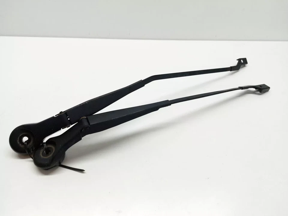 CITROEN C4 PICASSO MK2 2014 PAIR OF FRONT WINDSCREEN WIPER ARMS LEFT & RIGHT - Image 2 of 4