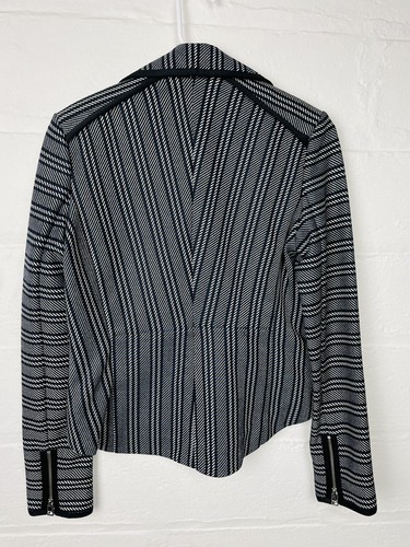 Veronica Beard Asymmetrical Zip Up Moto Blazer size 2 - Picture 8 of 11