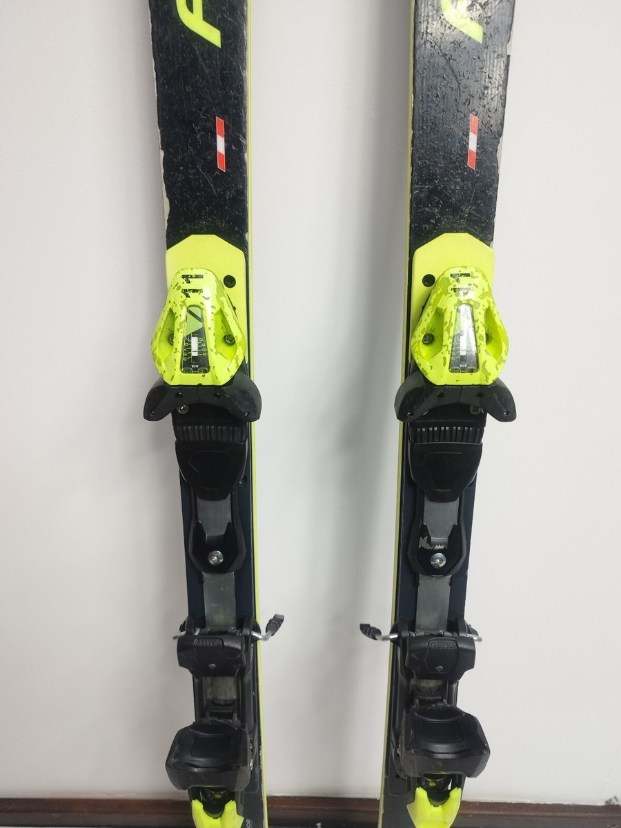 Fischer RC4 GS 155 cm Ski + Fischer 11 Bindings Winter