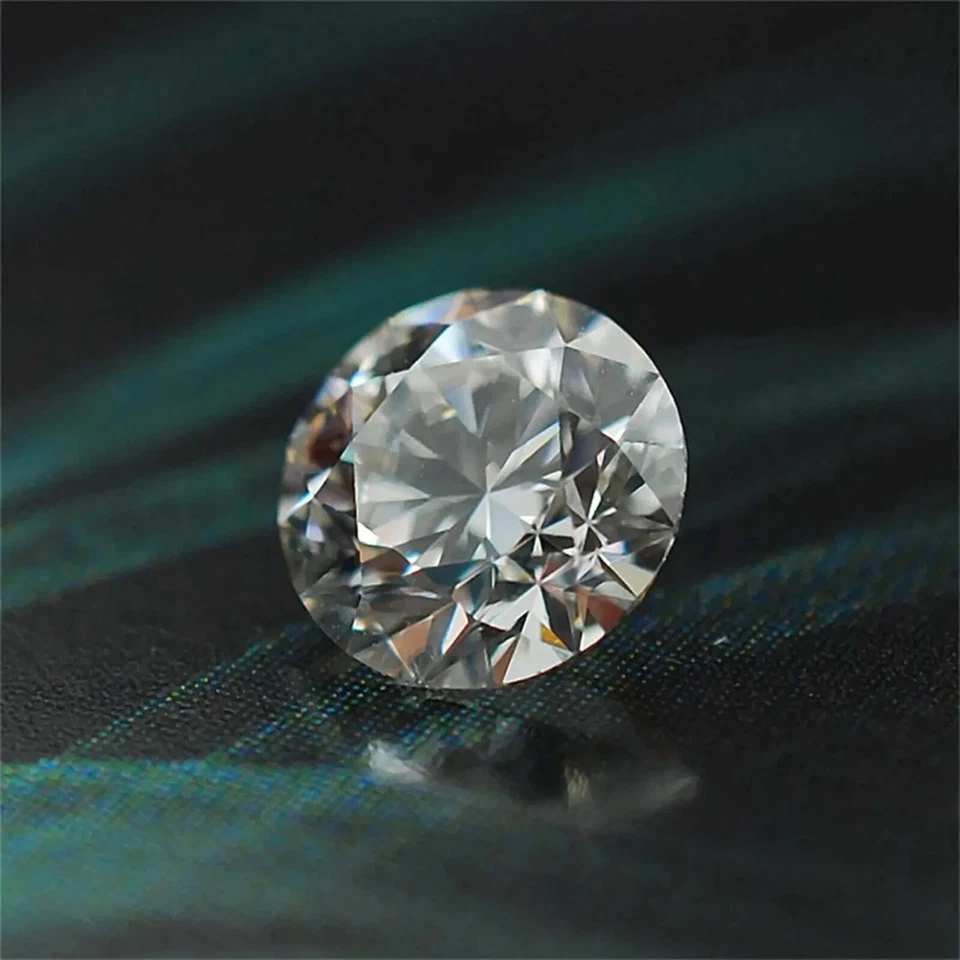 Lab-Grown 3.00Ct CVD Diamond 9.50mm Round D, Clarity FL ,Certified Loose Diamond - Image 2 of 4