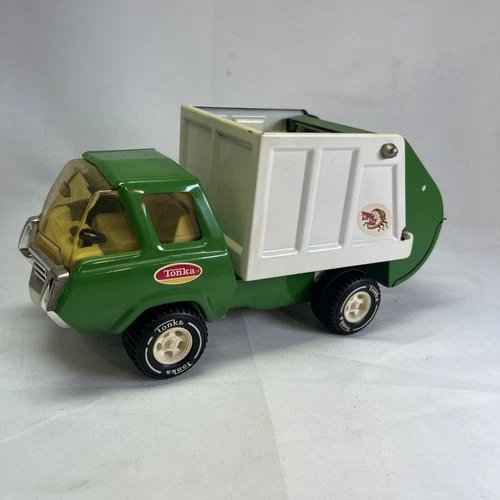 1970s Tonka Pressed Steel Litter Bug Garbage Truck Green/White  Nice Vintage