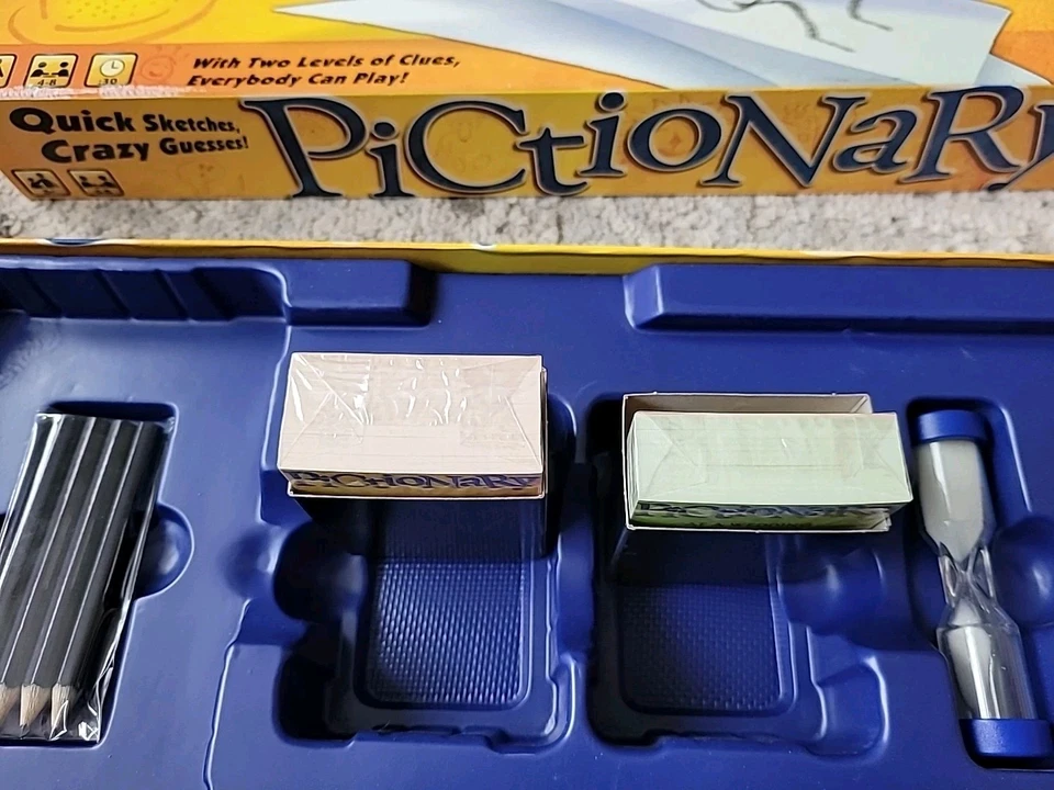 Pictionary Mattel 2010 Board Game Age 8+ New Contents Still Sealed - Image 4 of 4