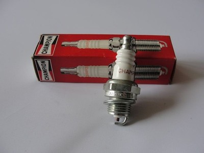 Champion Zündkerze CJ8  Spark Plug Bougie Candela bujÃ­a tennpluggen
