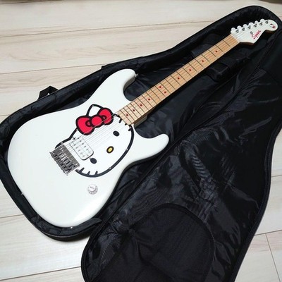 Fender Squier Hello Kitty White E-Gitarren Set Neu unbenutzt Modell 2025