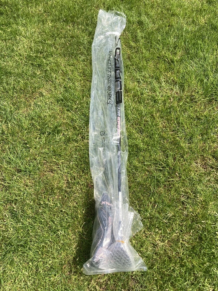 LEFT HANDED New Ladies Cobra F-Max Airspeed OS #6 Hybrid 29º Loft / Women's Flex - Image 2 of 4