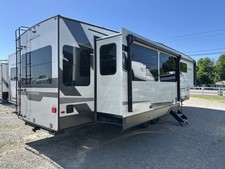 2026 Forest River Rockwood Signature FW 401SFB