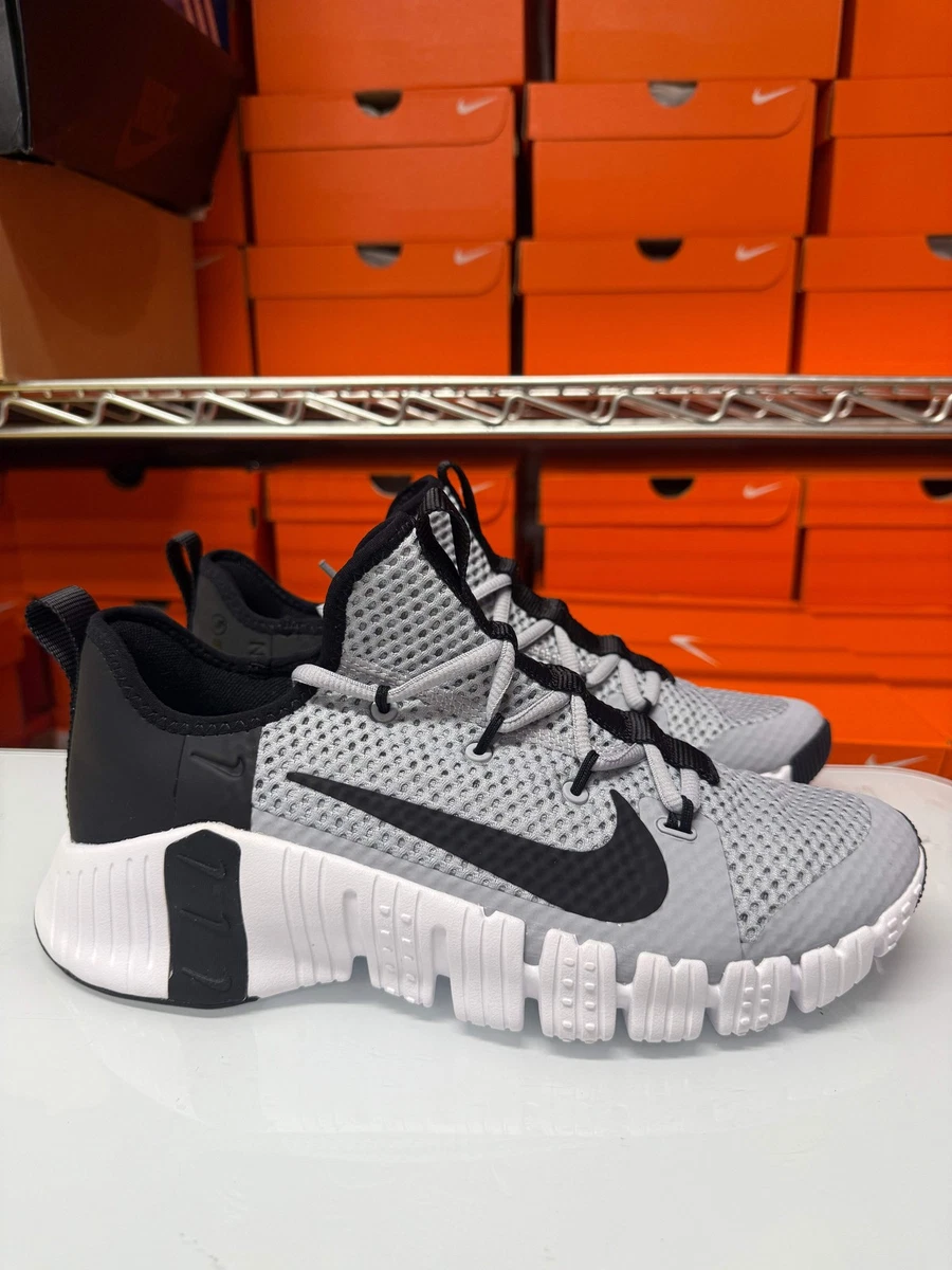 Nike Metcon 3 Sneakers for Men for Sale | Authenticity Guaranteed