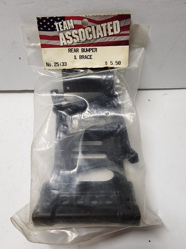 TEAM ASSOCIATED RC Car PARTS REAR Bumper and Brace PN. 25133 New - 第 1/2 張圖片