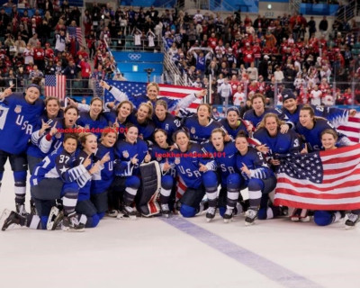 USA Women Hockey Team Photo 8x10 Olympics 2018 Gold Medal PyeongChang 