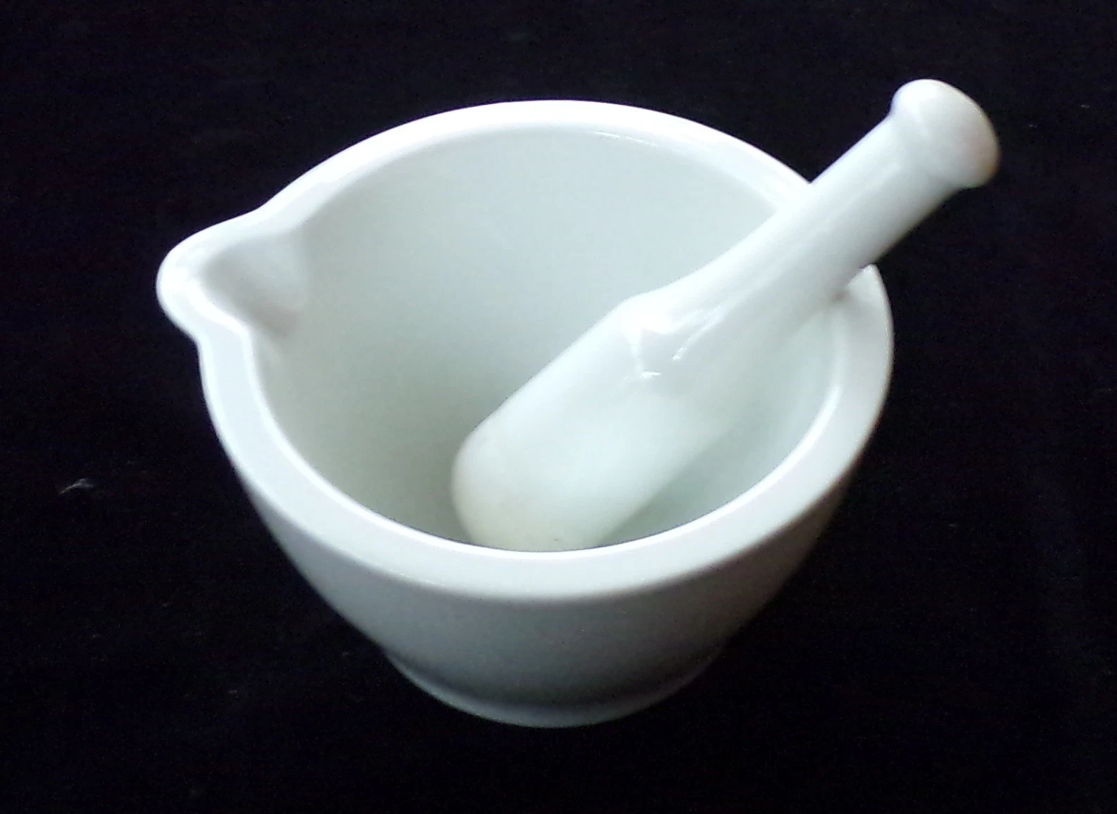 PILLIVUYT FRANCE664 MORTAR AND PESTLE APOTHECARY PHARMACUTICAL MARKED VINTAGE
Opens in a new window 
