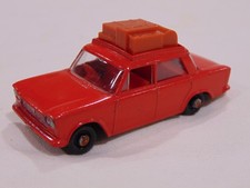 Matchbox Lesney 56 Fiat 1500 Red With Original Roof Luggage