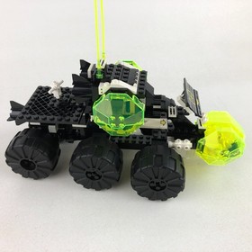 LEGO 6933 Space Blacktron II Spectral Starguider 100% Complete 6812 Grid Trekkor