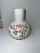Joy San Francisco White Ceramic Vase w/Floral design Made In Japan 4"