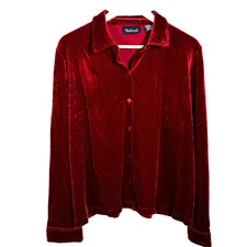 Velvet Button Up Top Long Sleeve Size Large Red Westbound Holidays Women's