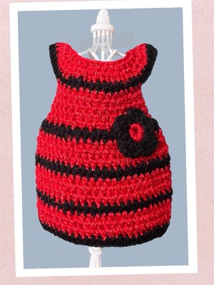 Handarbeit gehäkelt Weihnachtskleid rot Glitzer Kinder Puppe Spielzeug schwarz Garn Teddybär