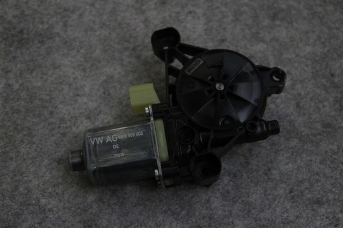 Audi A1 A4 8W Q7 4M R8 4S Golf Fensterhebermotor 8W0959802 rechts Fensterheber