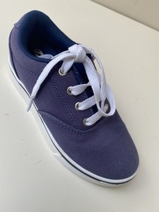 navy blue heelys