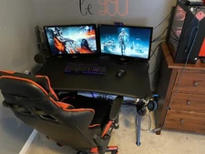 Gaming PC Full Setup (Desk, Chair, PC, Keyboard, Stereo, Webcam, Mic, Etc)