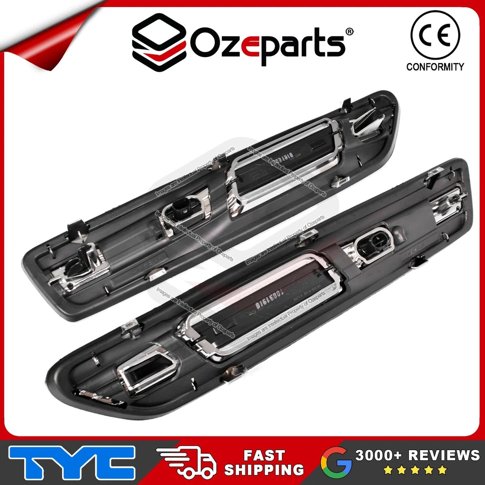 TYC Pair LH+RH Guard Flasher Lamp LED Grey For Holden Statesman WM 2006-2017 - Image 2 of 4