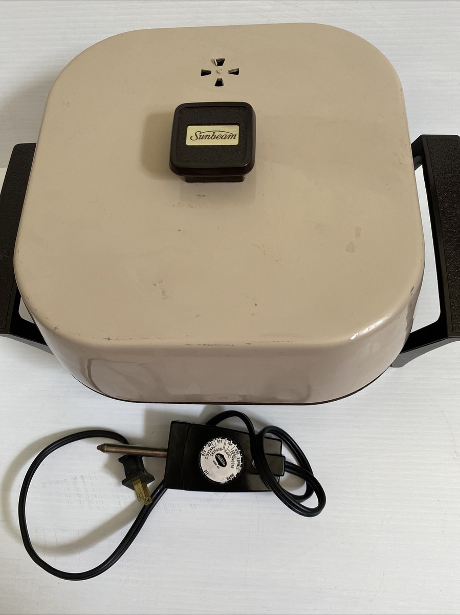 Vintage Sunbeam Electric Skillet Frying Pan High Dome 1000 Watts