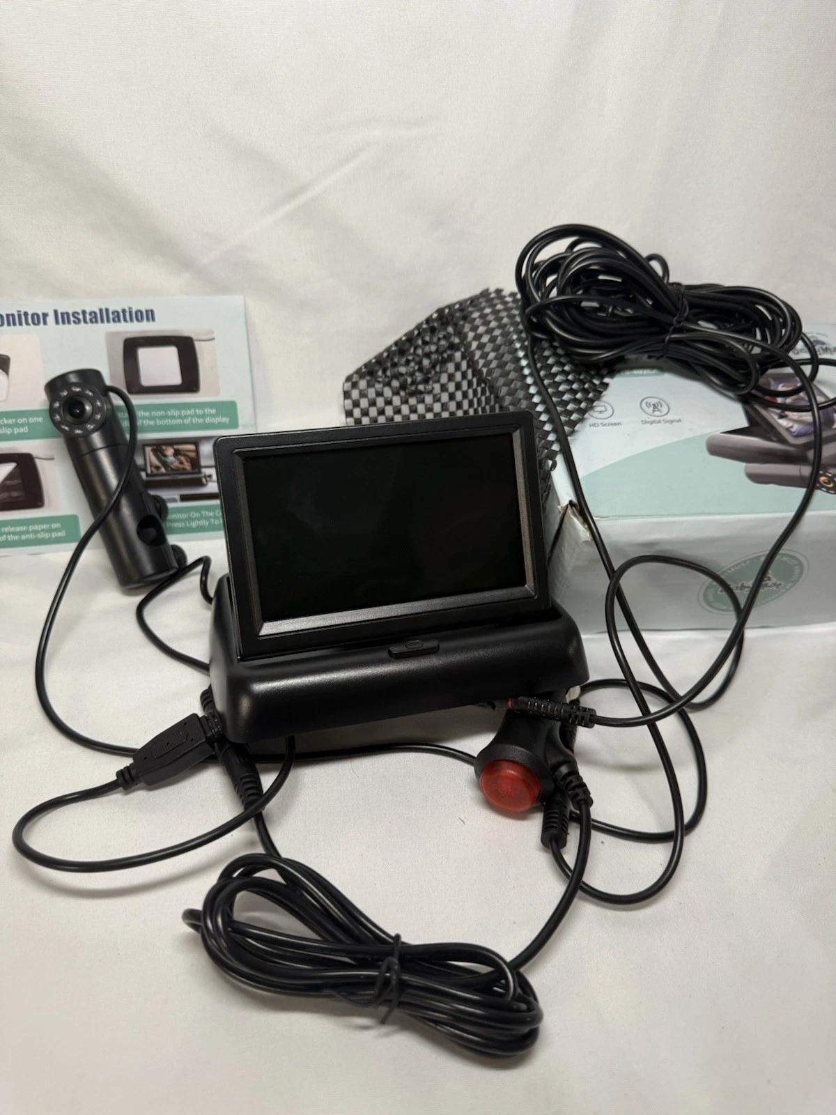 BabyMyt Baby Car Monitor YB-402CA Rear Seat Baby Camera Monitor Kit