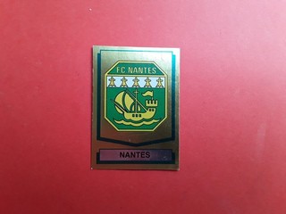 Panini FOOTBALL 88 ECUSSON BADGE NANTES #244