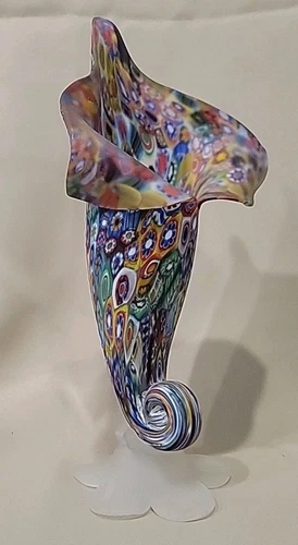 VINTAGE MURANO FRATELLI TOSO MILLEFIORI GLASS CORNUCOPIA VASE  8 3/4"  STUNNING!