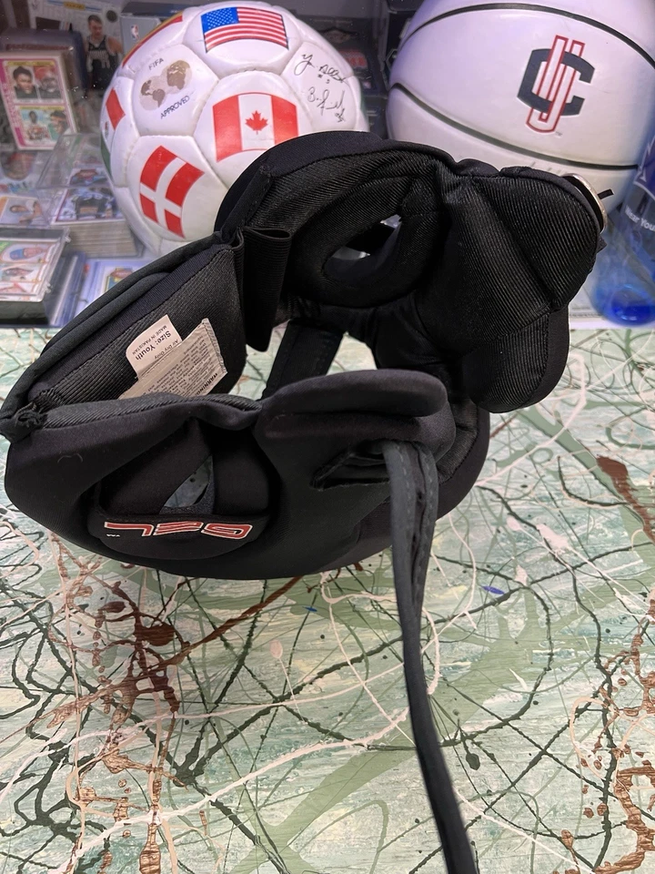 Title 🥊 Gel Ultra-Lite Washable Headgear, Black, youth size - Image 4 of 4