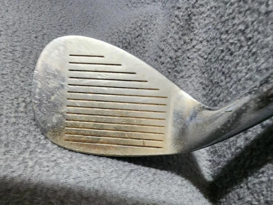 MIZUNO FALDO NF GAP WEDGE 52* Foto 3 de 4